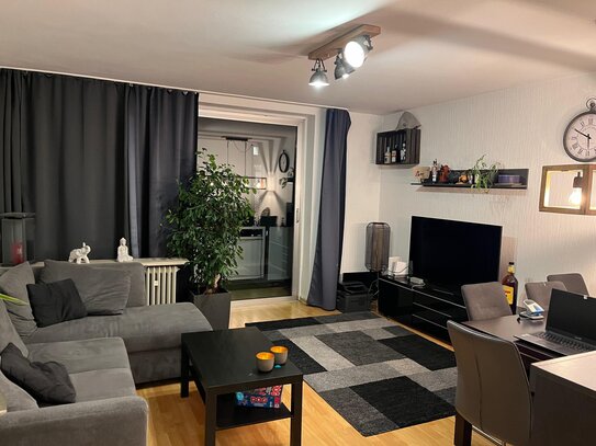 !!! SCHICKE 2 ZIMMERWOHNUNG MIT LOGGIA UND EINBAUKÜCHE !!!