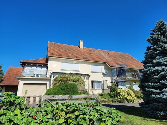 LOTTSTETTEN * 3 Familienhaus - bevorzugte Lage! - Hauptwohnung frei!