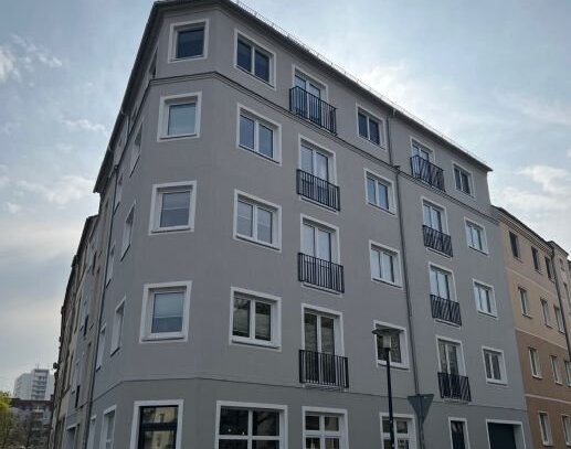 moderne 3-Zimmerwohnung mit Balkon und Einbauküche