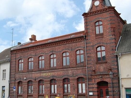 Vermietung - Helle, moderne 2-Raumwohnung im Historischen Postgebäude in Röbel/Müritz