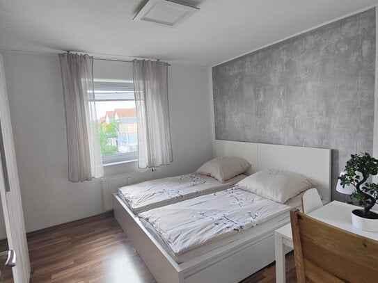 3-Zimmerwohnung mit TV, Wlan, Küche, Waschmaschine, Trockner, TG-Stellplatz und Balkon