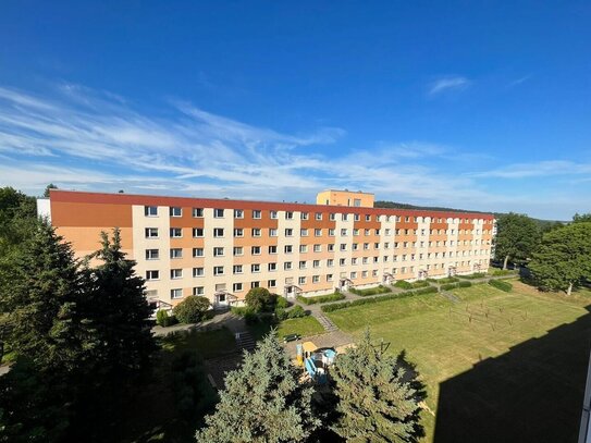 Sonnige 1-Raum-Wohnung mit Balkon + Aufzug