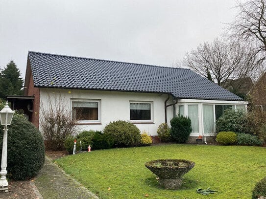 Bungalow mit Garage und Wintergarten in Schneverdingen