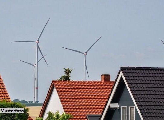 Einfamilienhaus nebst Garage - provisionsfrei