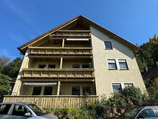 Attraktives Mehrfamilienhaus in malerischem Rieden - ideal für große Familien und Investoren