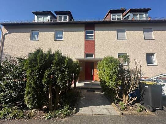 2,5 Zimmer Dachgeschosswohnung - Altenfurt