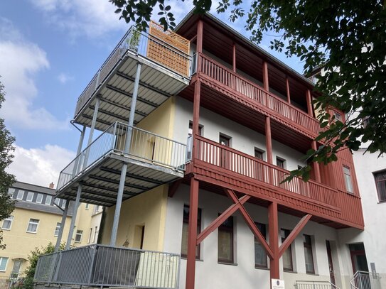 geräumige 2-Raum-Wohnung - wenige Meter zum Zentrum - mit Balkon und Stellplatz