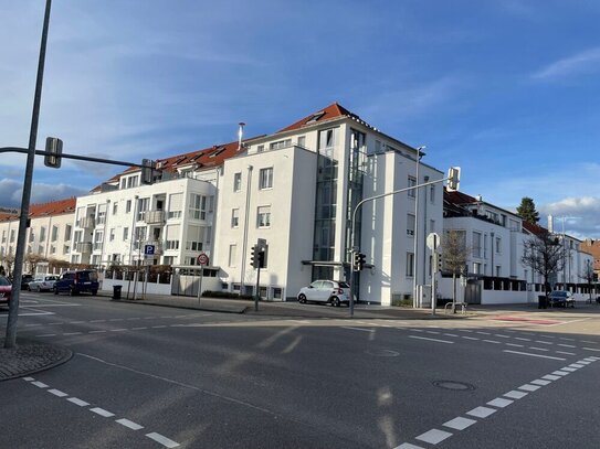 Moderne 3 Zi.-OG Wohnung mit Balkon in zentraler Lage von Bietigheim