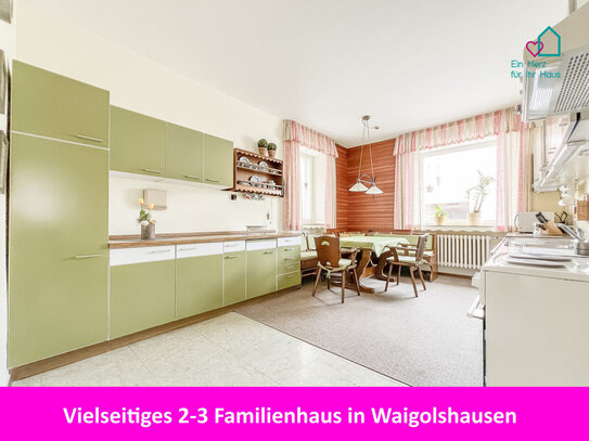 2-Familien-Wohnhaus mit Ausbaupotenzial zum 4-Familienhaus und großer Garage/Werkstatt