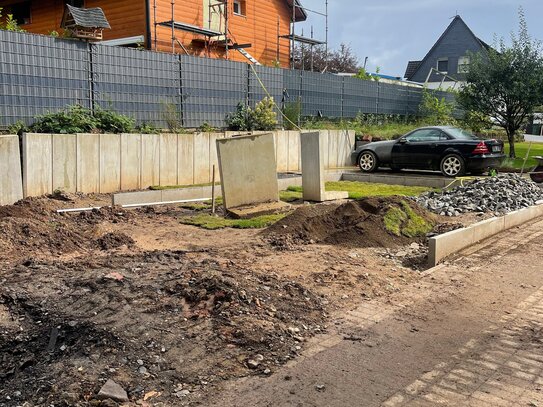 Bauplatz mit Genehmigung zu verkaufen