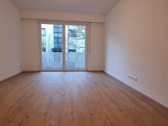 Neu renovierte 2,5 Zimmer Wohnung Stuttgart West mit Balkon in sehr guter Lage