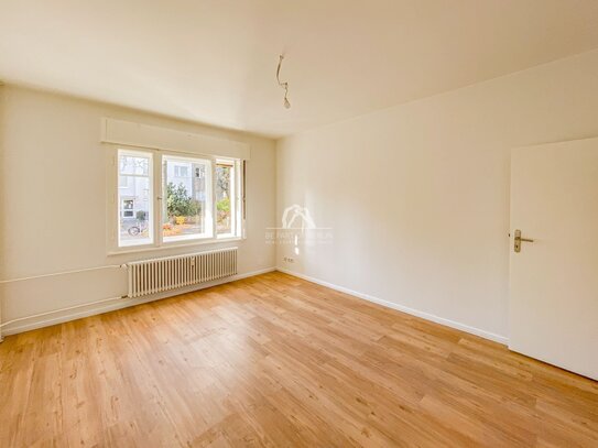 GEPFLEGTE UND HELLE WOHNUNG MIT OPTIMALEM GRUNDRISS IN MOABIT! RUHIG & GRÜN GELEGEN! PROVISIONSFREI!