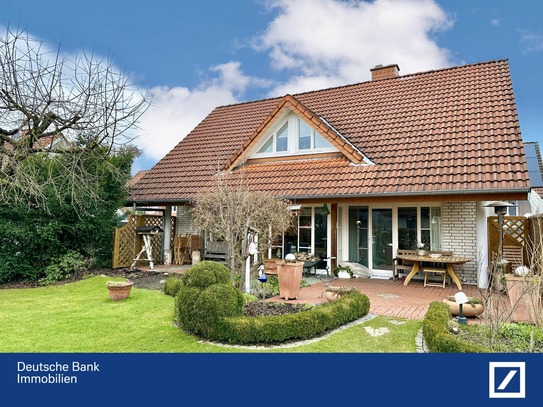 Ihr neues Zuhause in Detmold. Sogar der Garten spiegelt den besonderen Charme wider!