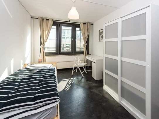 Private Room in Bahnhofsviertel, Frankfurt