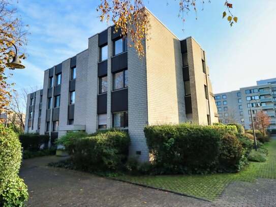 Raumwunder! Ideal geschnittenes Apartment mit Loggia und TG-Stellplatz in Neuss-Stadionviertel!