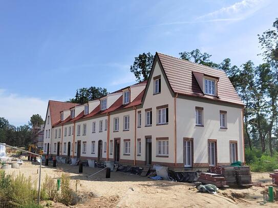 Reihenhaus im Quartier Beelitz-Heilstätten: Schon bald einziehen!