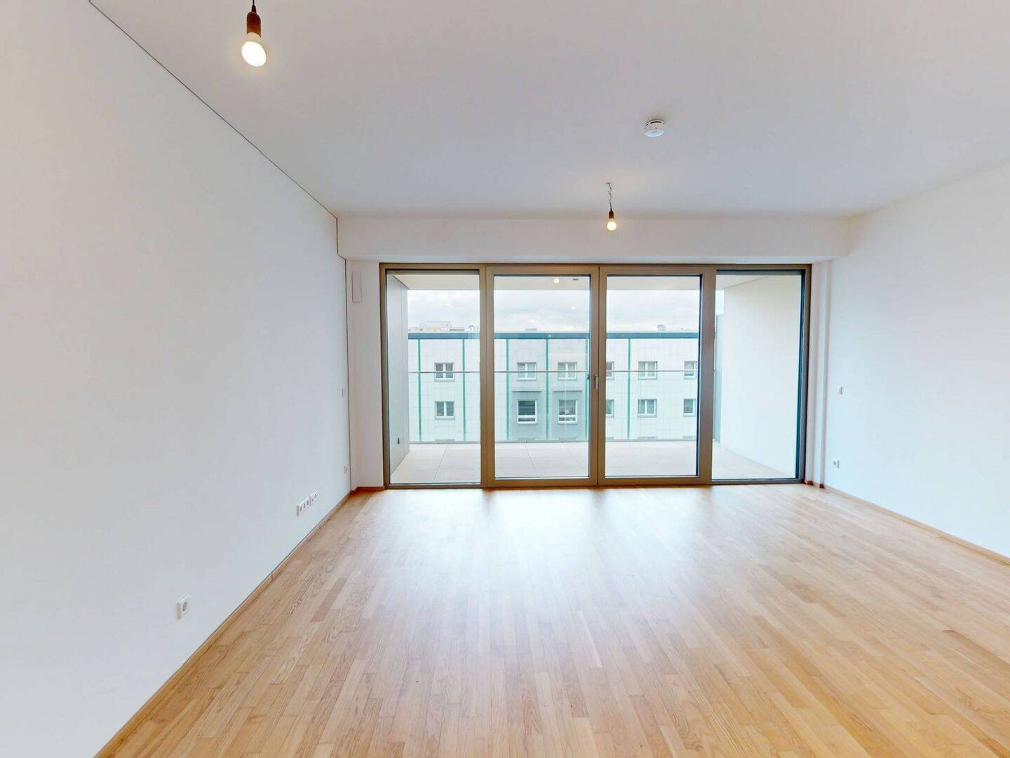 Wohntraum in fußläufiger Nähe zum Alexanderplatz: 2-Zimmer-Neubauwohnung mit BALKON und EBK im Nordwesten von Friedrichshain - Foto 1