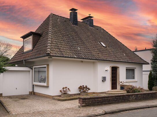 Zweifamilienhaus mit malerischem Garten in Bückeburg