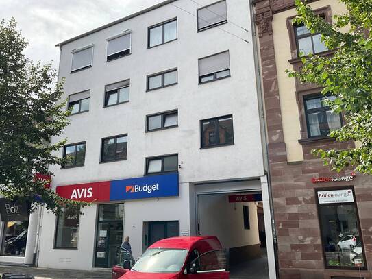 Schöne, große Dachgeschosswohnung m. Dachterrasse, Innenstadt Saarbrücken