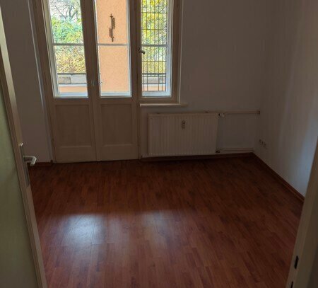 Ruhige, gemütliche 2 Zimmer Wohnung