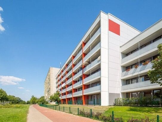 Am Mittellandkanal: renovierte 4-Zimmer-Wohnung mit 100,26m²