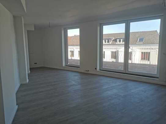 2-Zimmer Dachgeschosswohnung mit Dachterrasse in Winterhude