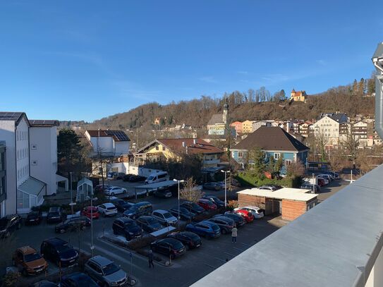 ***Exklusive 3-Zi. Penthouse Wohnung mit traumhaften Ausblick in Bestlage von Trostberg***