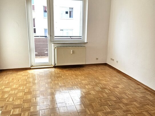 Schöne helle 2 Zimmer Wohnung 2. OG * Balkon * Hannover Südstadt