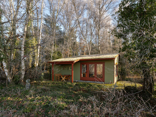 Charmantes Häuschen im eigenen Wald