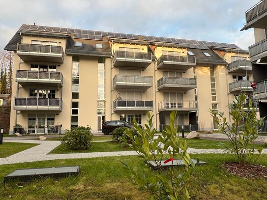 *ERSTBEZUG* 3- Zimmer Erdgeschosswohnung mit Balkon in Freital