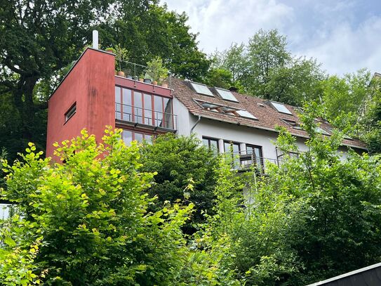 Alt Sbr.- * schöne Penthouse Maisonette Wohnung mit Dachterrasse *