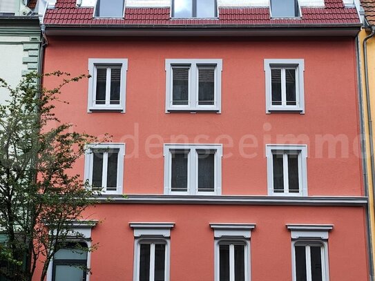 Bezugsfreie! 4 Zi. Whg. mit Balkon im 1. OG in kernsaniertem Jugendstilhaus, 150 Meter zum Rhein