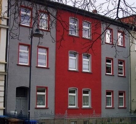 2 Raum Single Wohnung mit EBK + Balkon, ruhige zentrale Lage