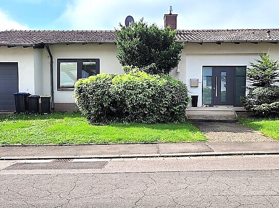 Freistehender Bungalow in bevorzugter Lage, Kirkel.