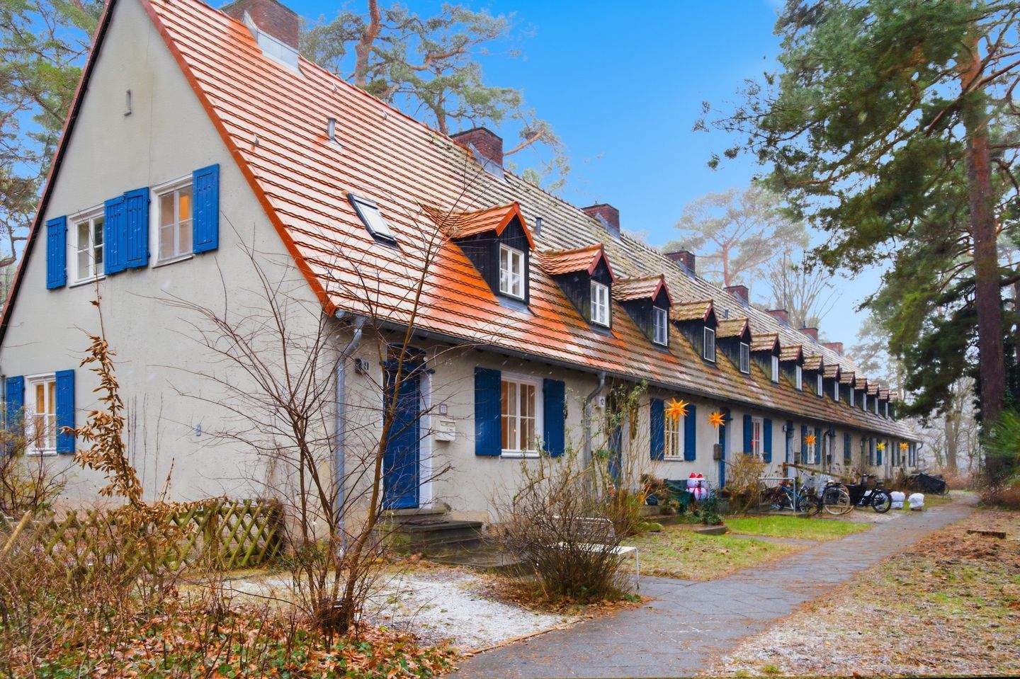 Ab 1.5.26! Möbliertes Reihenendhaus I direkt Krumme Lanke I möbliert auf Zeit - Photo 1
