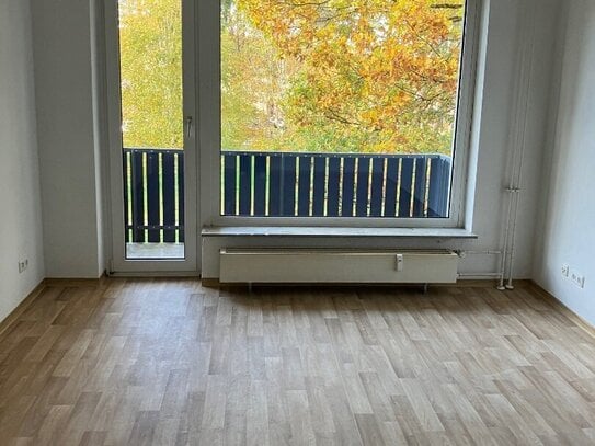 Schöne 4-Zimmer Wohnung mit Balkon zu vermieten