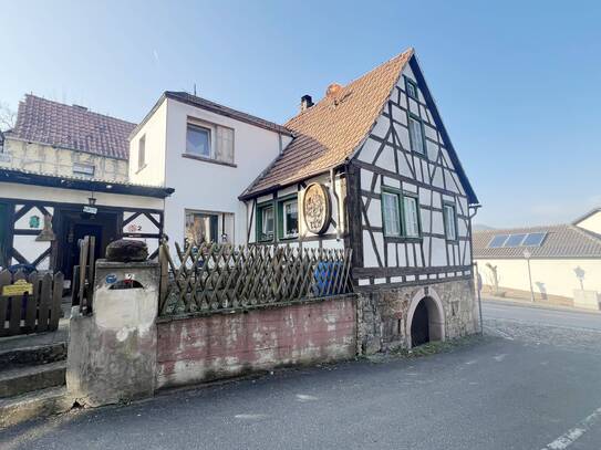 *OHNE PROVISION* Schnäppchen! EFH inkl. Anbau 277m² Wohnfl., Garage, Garten, uvm.