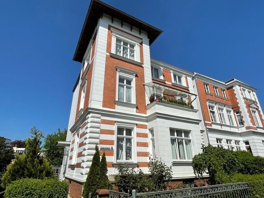 Schöner Altbau mit drei Wohnungen im beliebten Lübecker Stadtteil St.Jürgen