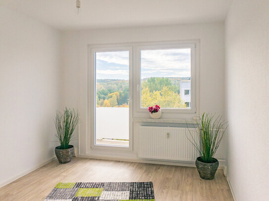 5-Raum-Etagenwohnung mit 2 Bädern und Balkon