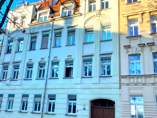 geräumige 2 Raum Wohnung in der Nähe vom Kulkwitzer See mit Balkon