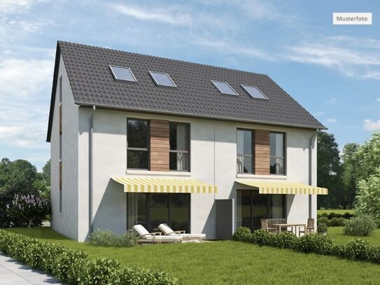 Ohne Provision ++ Sensationell Reihenmittelhaus in Arzberg