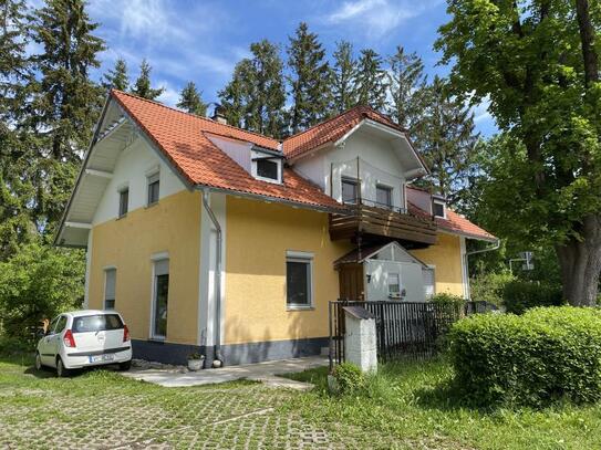 Wunderschönes, renoviertes Altbauzweifamilienhaus mit viel Charme, in bester zentraler Lage von Weilheim