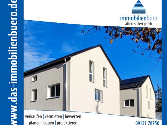 Erstbezug - Energieeffizientes Reihenmittelhaus mit EBK, Terrasse, Garten und 2 Stellplätzen -RMH4D-