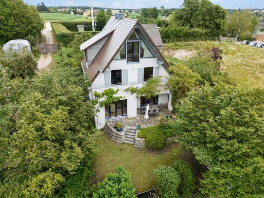 Großzügiges und modernisiertes Einfamilienhaus mit atemberaubenden Ausblick in Ansbach