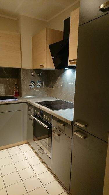 2 - Raum Whg. mit Balkon und EBK in DD - Plauen