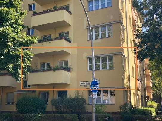 Attraktive Altbauwohnung mit Balkon in beliebter Lage beim Rüdesheimer Platz