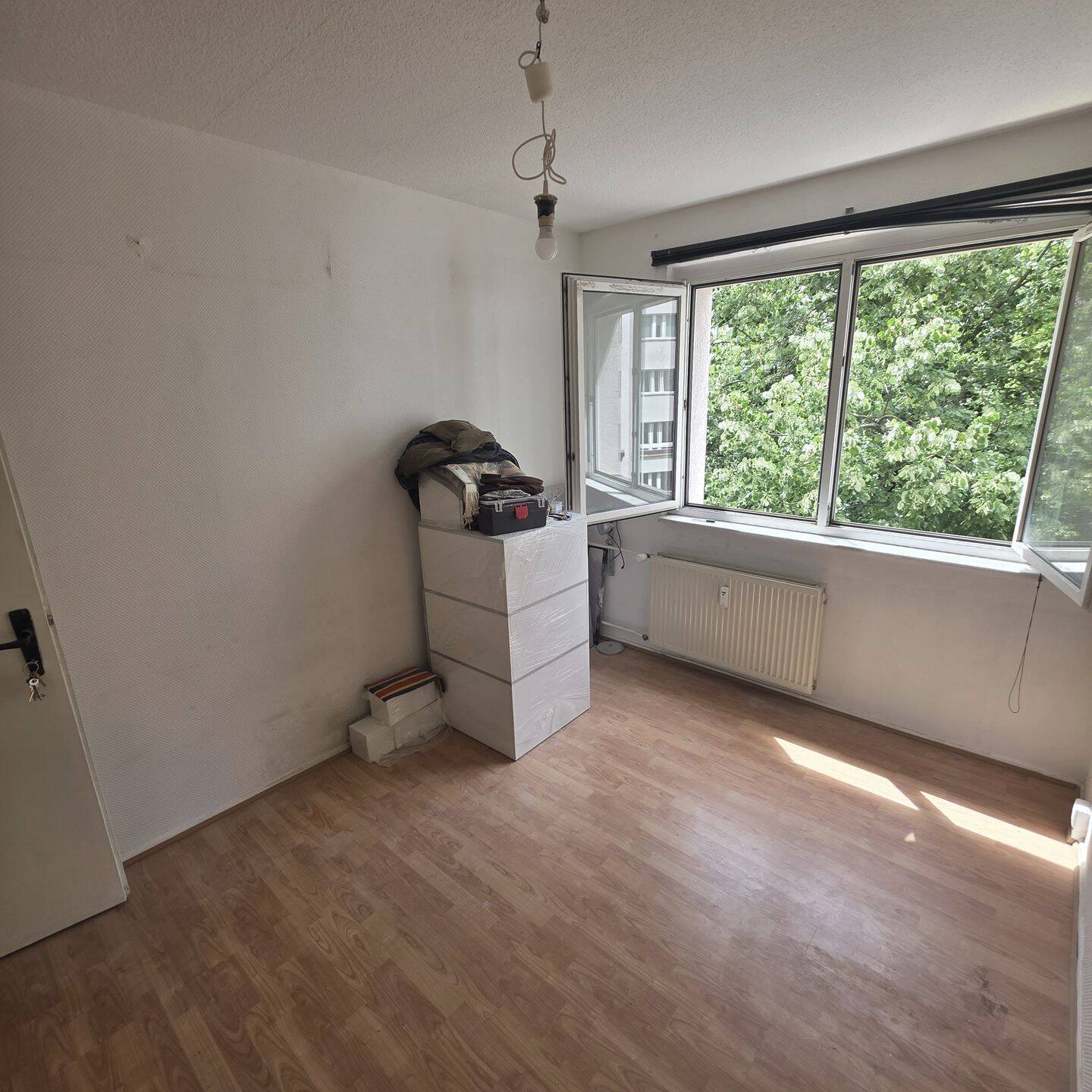 Besichtigung Freitag 12.06 Helles WG-Zimmer in freundlicher 3er-WG - ab sofort frei - Photo 1
