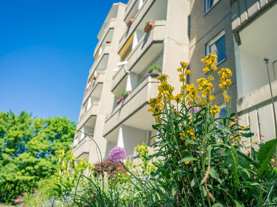 Kleine 2-Raum-Erdgeschosswohnung mit Balkon