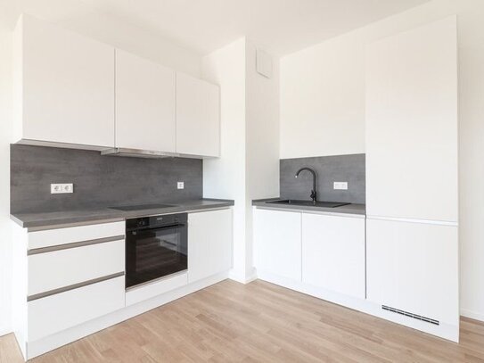 1.Reihe-direkt am Main! *Erstbezug* PenthouseWohnung auf 93m² inkl. EBK, Gästebad und Balkon!