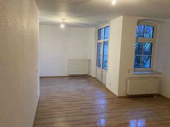 Großzügige EG-Wohnung mit 2 Terrassen